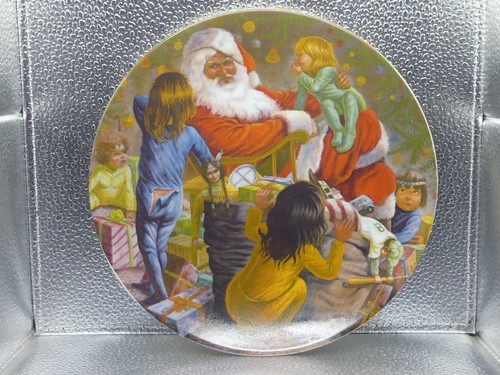 Santa joy gregory perillo - santa's,