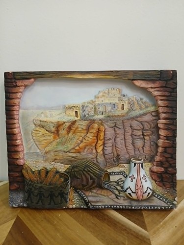 Signed wooden art - ,